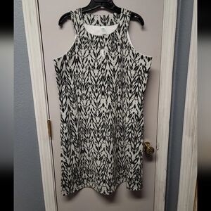 XL Adventra Dress